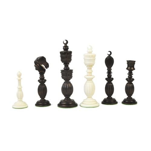 Pièces d'Echecs Crescent...
