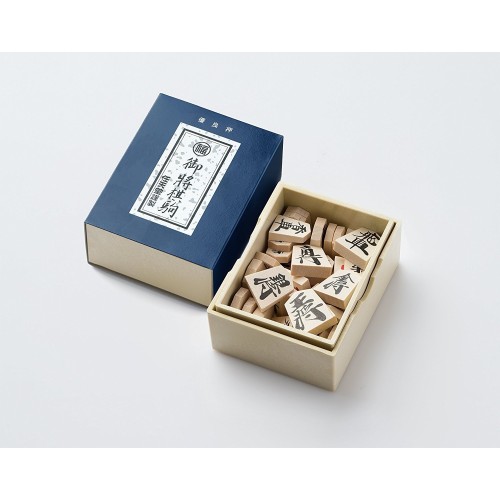 Pièces de Shogi en bois verni