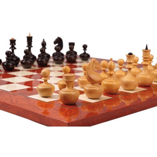 Jeu d'Echecs Tweedle Dum...