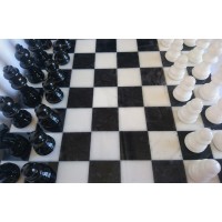 Coffret d'échecs de luxe en albâtre noir et blanc 25cm