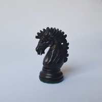 Pièces d'Echecs Camelot Ebène - Taille 4.5