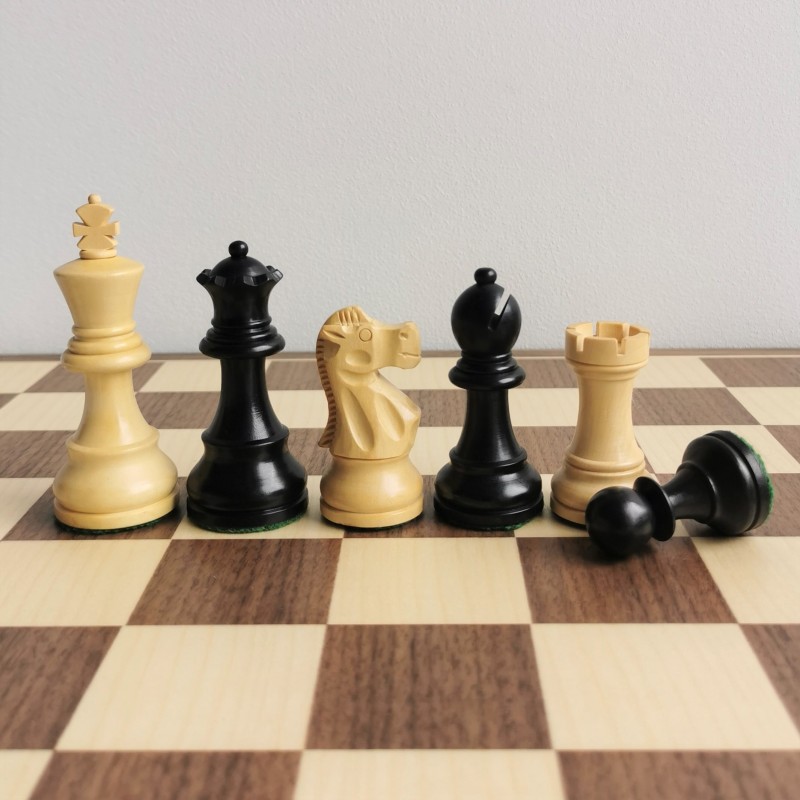 Pièces d'Echecs Staunton Deluxe Black - Taille 4 Pièces d'Echecs Staunton Deluxe Black - Taille 4