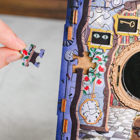 Casse-tête Cluebox : Wonderbox of Alice