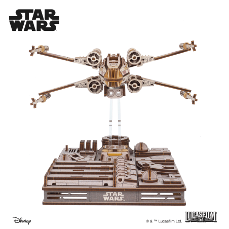 Puzzle 3D Bois Star Wars Luke Skywalker's X Wing Starfighter