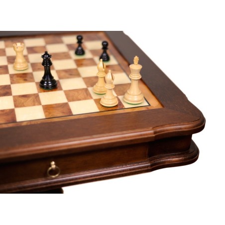 Table de jeu d'échecs en loupe d'orme