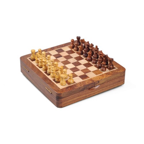 Coffret d'échecs en bois...